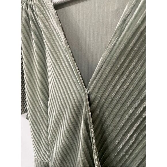 Simplee Womens Medium Boho Velvet Maxi Wrap Tie Dress Flowy NWT V Neck - Picture 5 of 7